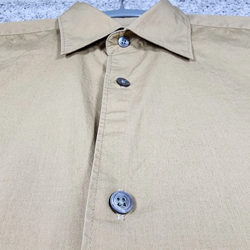 Banana Republic Button Down Shirt Mens XL Khaki Stretch Short Sleeve EUC